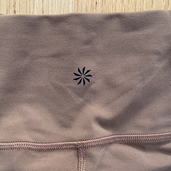 Athleta Transcend Stash Crop Straight Leg - Picture 10 of 11